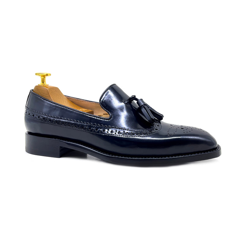 REACH Brogue Tassel Loafer in Shell Cordovan